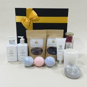Pamper Hamper For Her image. Skin care products, Soy candle, scented bath bombs, chocolates & raspberry drops. Buy online or Ph 03-5174-4888