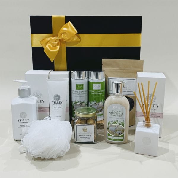 Pamper Hamper image. A choice of products including our beautiful natural goats milk range. Relax and enjoy. Buy Online or Phone 03-51744888