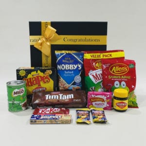 Australian Packed Hamper Image. This Aussie gift hamper is perfect. Packed with Aussie treats to celebrate & everyone enjoys. Ph 03-51744888